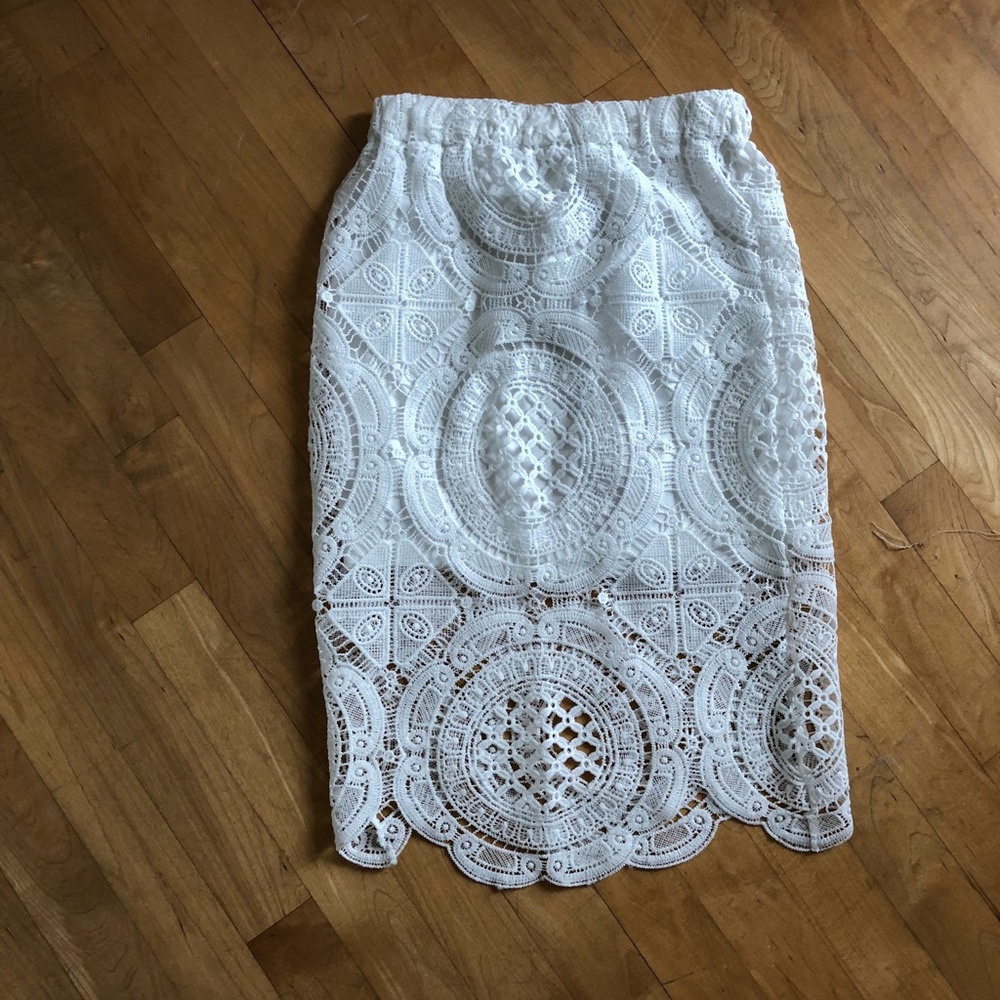 White lace skirt